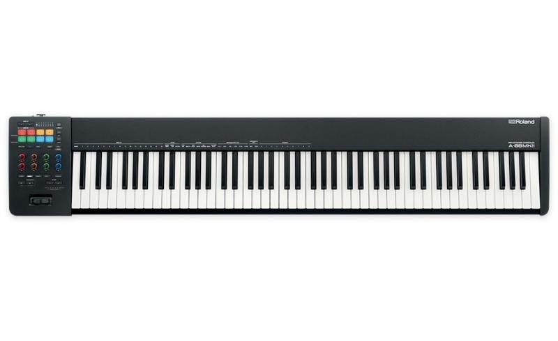 Roland MIDI master klávesnice PHA4 kladívková mechanika, 8 ovladačů, 8 dynamických padů