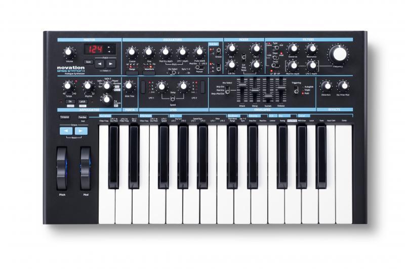 Novation Bass Station II analogový syntezátor, 25 kláves, 2 oscilátory