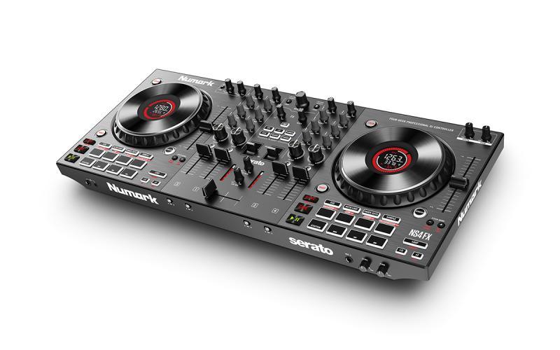 Numark DJ kontroler, 4 ch, 2x8 pad, interface, Serato DJ Lite, FX