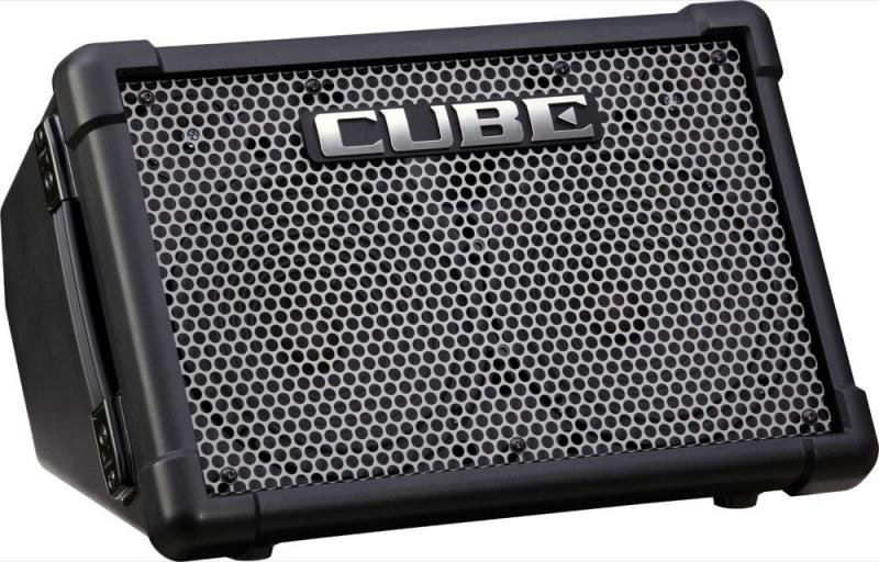 Roland přenosný stereo zesilovač 50W, 2x8