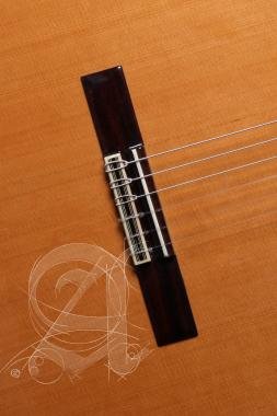 Alhambra ALH-7C ClassicAlhambra Gitár 7 C Classic Cédrus, tömör mahagóni, (koncert méret) ébenfa fog
