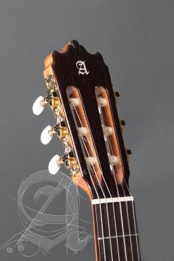 Alhambra ALH-Iberia ZiricoteAlhambra gitár, Iberia Ziricote, cédrus, zrikote, indiai rózsafa fogólap