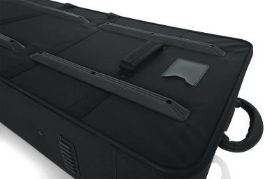 Gator GK-49 Könnyű, EPS szivacsos, merev keyboard táska kerékkel, 49 billentyűs hangszerhez