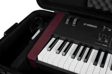 Gator GTSA-KEY88 TSA öntött műanyag keyboard keménytok 88 billentyűs hangszerhez, kerekekkel