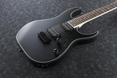 Ibanez RG421EX-BKF típusú, 6 húros elektromos gitár fekete színben