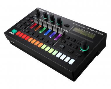 Roland TR-6S Dobgép és munkaállomás kompakt kivitelben