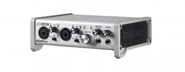 Tascam TM-SERIES102I USB-interfész, 2+8 (analóg+optika) bejárat, 2 (analóg) kijárat, ADAT IN