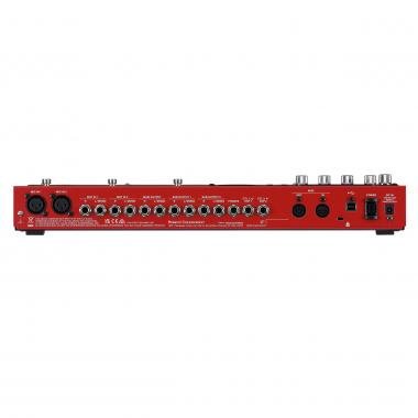 BOSS RC-600 Loop Station 6 sávos