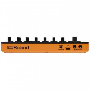Roland T-8 ACB modellezésű, hordozható dob- és basszus gép, kompakt kivitelben