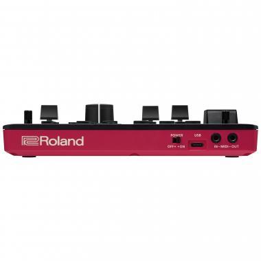 Roland E-4 ACB modellezésű, hordozható énekhang processzor, kompakt kivitelben