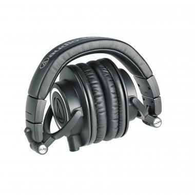 Audio-Technica AT-ATHM50X preciziós zárt stúdiófejhallgató, összecsukható, 3db lecsatolható kábellel