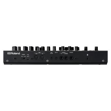 Roland SH-4D Roland SH-4D kompakt szintetizátor hangmodul