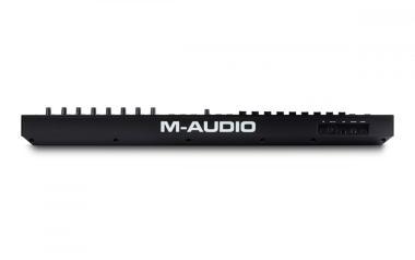 M-Audio Oxygen Pro 49 USB/MIDI vezérlő, 49 billentyű, 16 dobpad, 8 forgó-, 9 tolópotméter, OLED