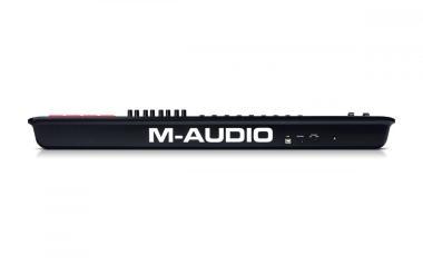 M-Audio Oxygen 49 (MK V) USB/MIDI vezérlő, 49 billentyű, 8 pad, 8 forgó-, 9 tolópotméter