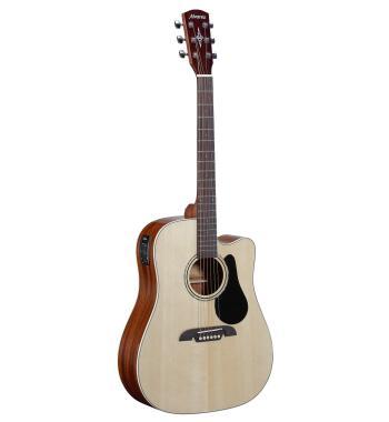 Alvarez RD26CE elektro-akusztikus gitár, dreadnought forma, lucfenyő fedlap, fényes natúr szín, tokkal