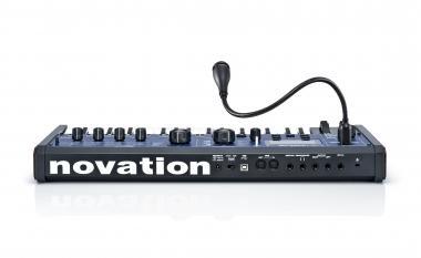Novation MiniNova performansz szintetizátor, 37 billentyű, 256 hangszín, Vocoder, USB port, MIDI