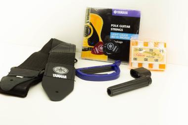 Yamaha F310P akusztikus gitár pack