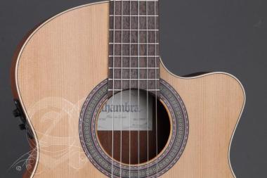 Alhambra ALH-Z Nature CW EZ + case Gitár, cédrus, mahagóni, indiai rózsafa fogólap, Fishman előerősítő, tokkal