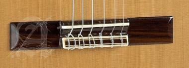 Alhambra ALH-4P + case Gitár 4P Cédrus, indiai rózsafa, ébenfa fogólap, tokkal