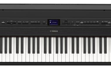 Yamaha P-525B digitális zongora fekete színben
