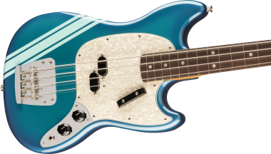 Fender Vintera® II \'70s Competition Mustang® Bass, Competition Burgundy basszusgitár