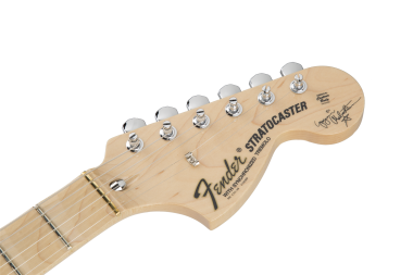 Fender Yngwie Malmsteen Strat MN Vintage White elektromos gitár