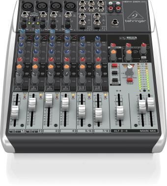 Behringer Q1204USB keverő, analóg, 12 bemenet, 2/2-bus, mikrofon-előerősítő, kompresszor, EQ, USB