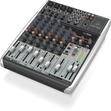 Behringer Q1204USB keverő, analóg, 12 bemenet, 2/2-bus, mikrofon-előerősítő, kompresszor, EQ, USB