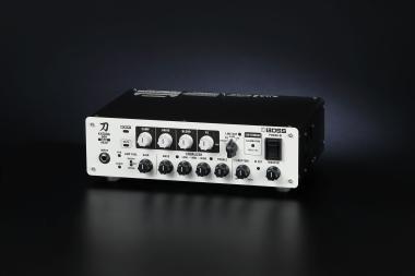 BOSS KTN500B-HD KATANA-500B-HD basszuserősítő fej