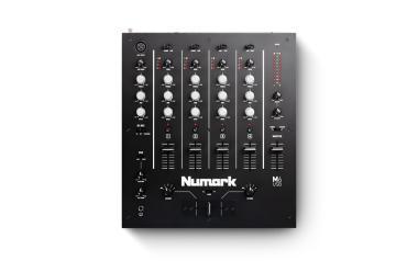 Numark M6USB DJ keverő, 4 ch, 4 line, 2 phono, USB