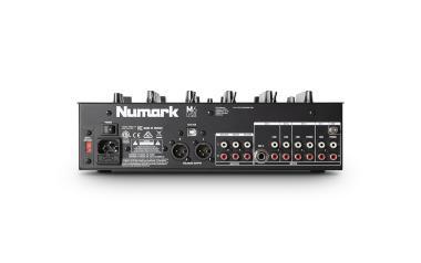 Numark M6USB DJ keverő, 4 ch, 4 line, 2 phono, USB