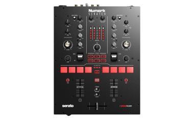Numark Scratch DJ keverő, 2 ch, 2 line, 2 phono, 1 mic / USB, Serato DJ Pro + DVS