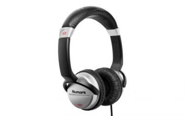 Numark HF125 fejhallgató, DJ, belépő szint, 40mm mylar hangszóró, állítható fejpánt