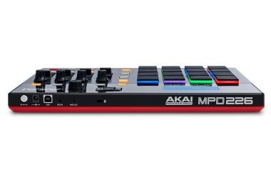 Akai Pro MPD226 USB/MIDI vezérlő, 16 MPC pad, 4 bank, 4 forgógomb, 4 fader