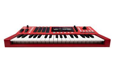 Akai Pro MPC Key 37 szoftver vezérlő, 37 billentyű, aftertouch, 16 pad, standalone, 7\