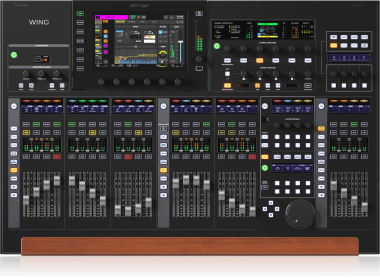 Behringer mixážní pult, digitální, 48 kanálů, 28 busů, 24 faderů, 10 dotykový displej