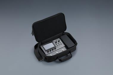 BOSS CB-BM-S hordtáska GX-10 / GT-1 / GT-1B multieffektek számára