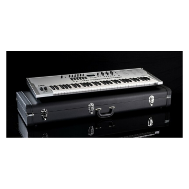 KORG KG-OPSIXmk2 6 operátoros FM szintetizátor, 37 billentyű
