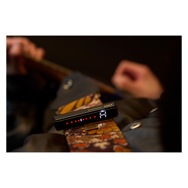 KORG KG-PST1SV hevederre csíptethető, diszkrét gitárhangoló, ezüst