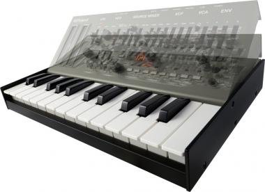 Roland SH-01A Boutique SH-101 szintetizátor