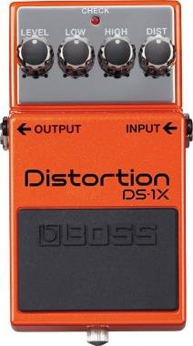 BOSS DS-1X Distortion effekt pedál speciális kiadású prémium hanggal