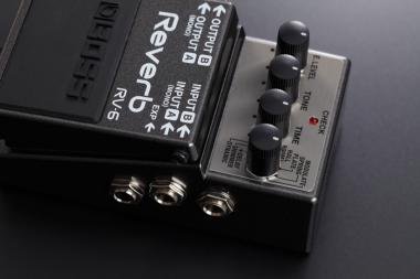 BOSS RV-6 Reverb effekt pedál