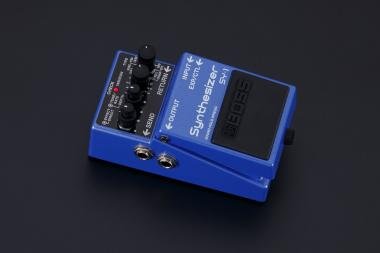 BOSS SY-1 Synthesizer effekt pedál